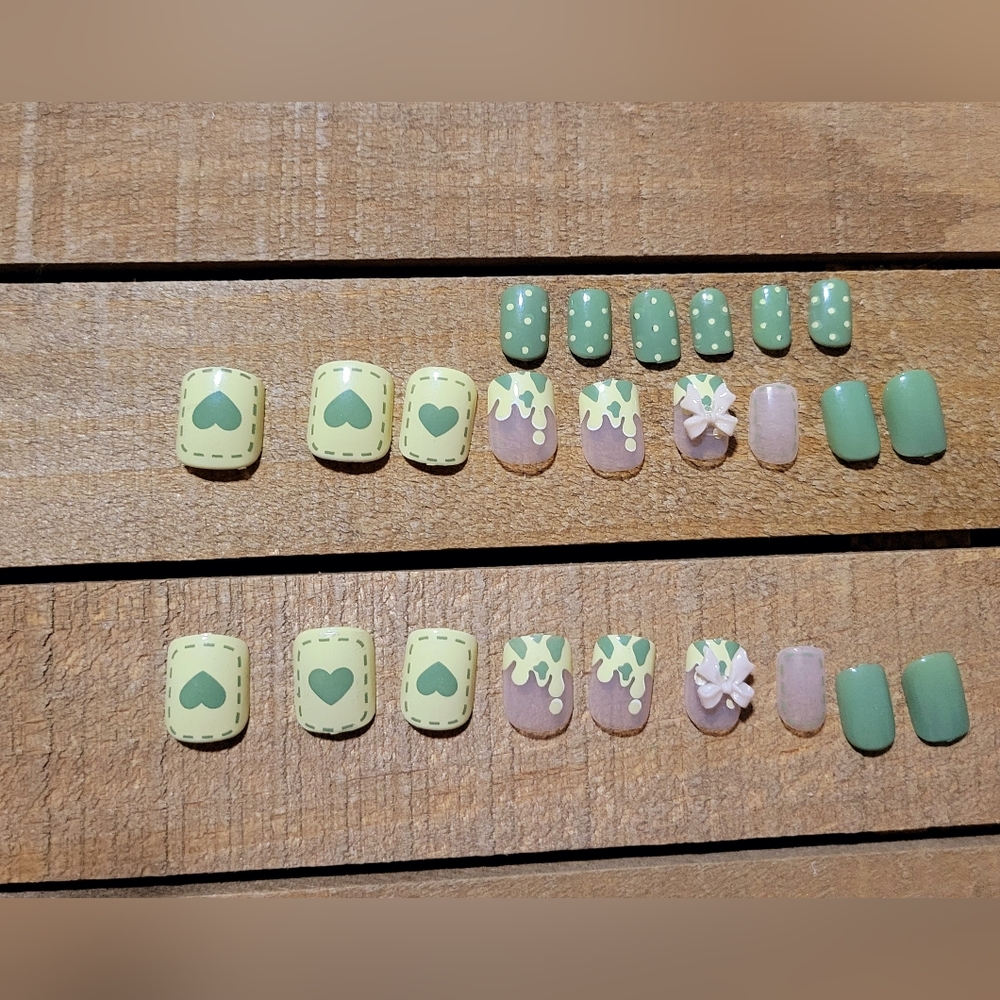 Boutique Press On Nails